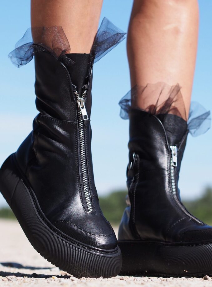 Womens genuine leather boots,Black Genuine leather boots,Extravagant leather boots ,women leather boots,Leather Boots Women,Winter boots