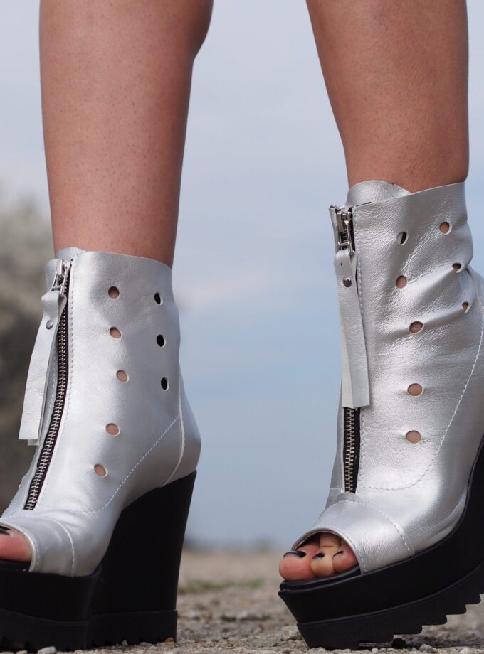 Silver Genuine leather summer boots,Platform summer boots,must have wedges,Women open toe wedges ,Silver summer boots,silver leather boots