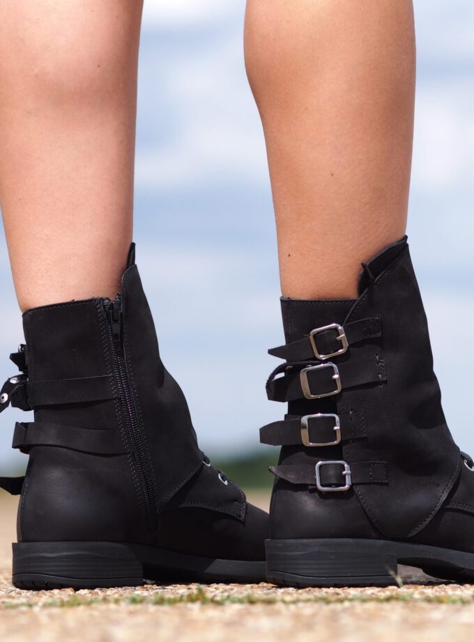 Women's Genuine Leather Boots,Black Leather Boots for women,Extravagant Leather Winter Boots,Women's Leather Ankle Boots,Women leather boots