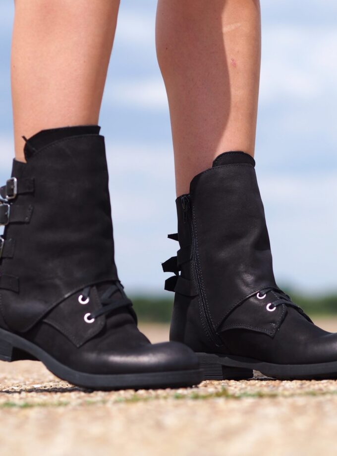 Women's Genuine Leather Boots,Black Leather Boots for women,Extravagant Leather Winter Boots,Women's Leather Ankle Boots,Women leather boots