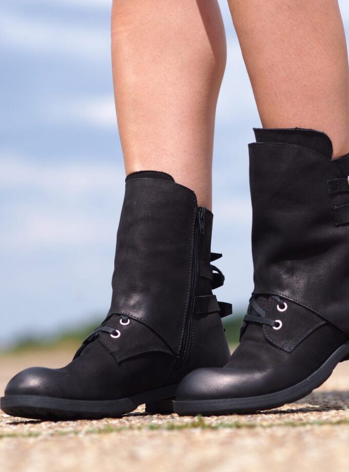 Women's Genuine Leather Boots,Black Leather Boots for women,Extravagant Leather Winter Boots,Women's Leather Ankle Boots,Women leather boots