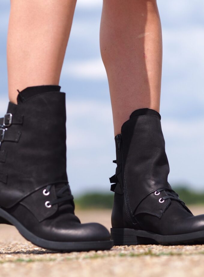 Women's Genuine Leather Boots,Black Leather Boots for women,Extravagant Leather Winter Boots,Women's Leather Ankle Boots,Women leather boots