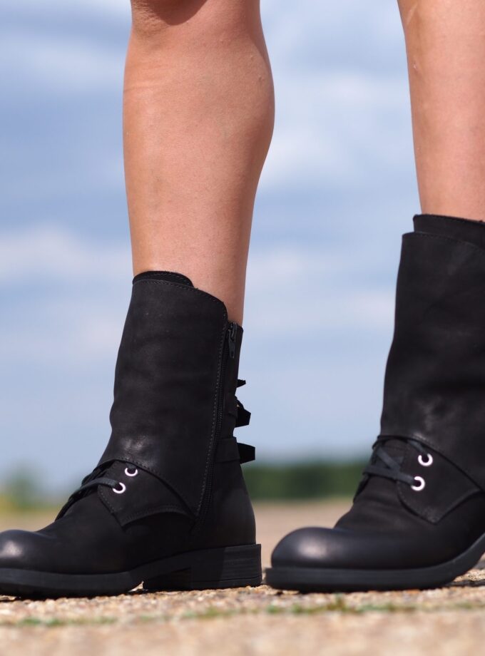 Women's Genuine Leather Boots,Black Leather Boots for women,Extravagant Leather Winter Boots,Women's Leather Ankle Boots,Women leather boots