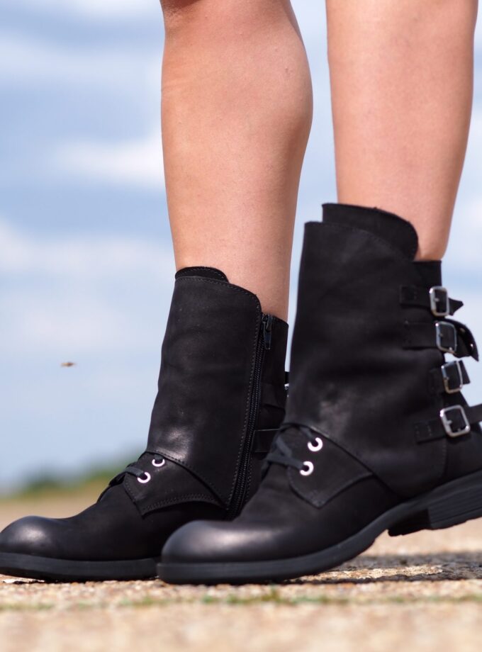 Women's Genuine Leather Boots,Black Leather Boots for women,Extravagant Leather Winter Boots,Women's Leather Ankle Boots,Women leather boots