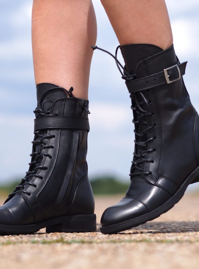Extravagant Black Genuine Leather Women's Boots,Leather Boots for women,Leather Winter Boots,Women's Leather Ankle Boots,Women leather boots